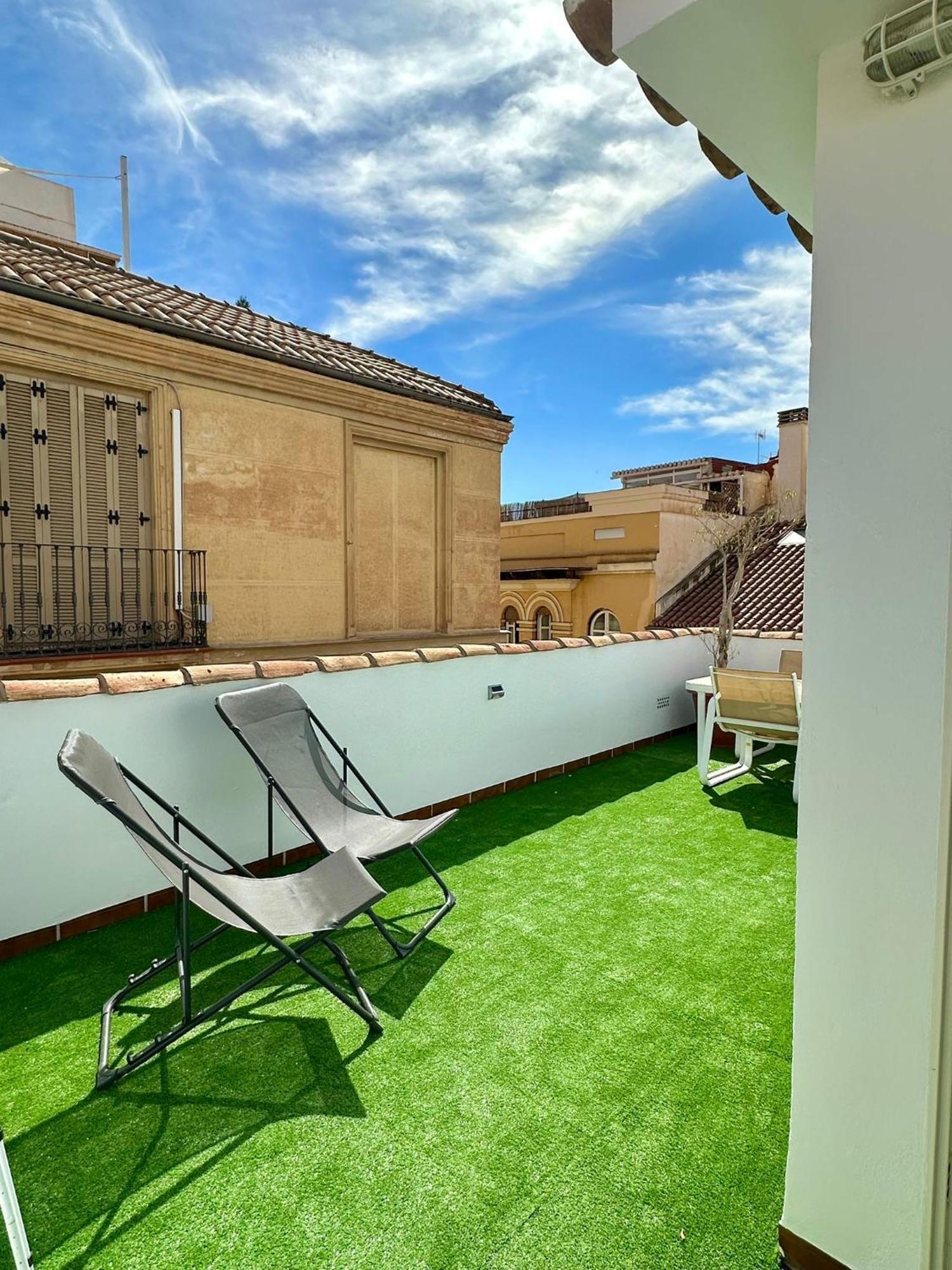 Apartamento Con Solarium En Malaga Centro Apartment Exterior photo